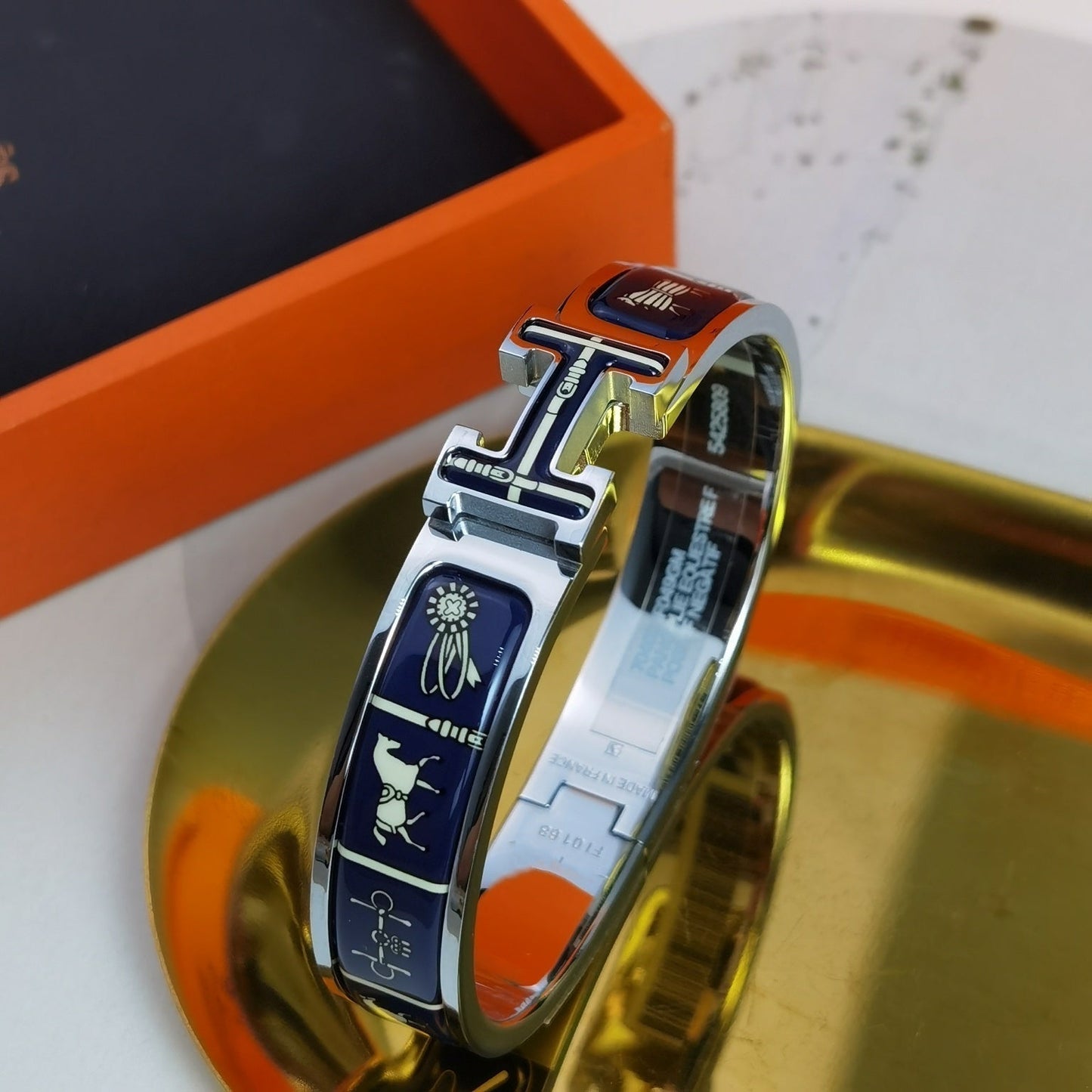 [moco jewelrys]H COUVERTURES DUNKELBLAUES ARMBAND
