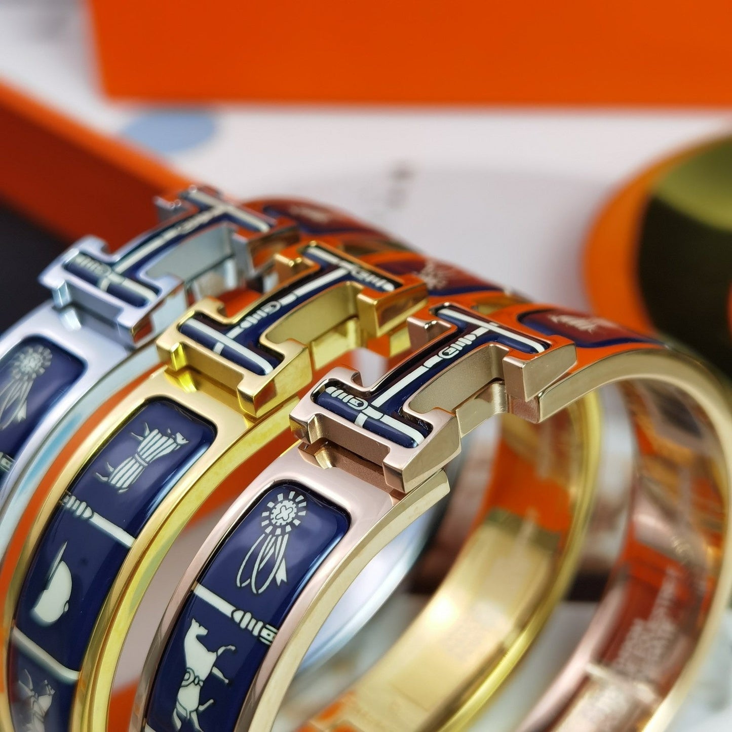 [moco jewelrys]H COUVERTURES DUNKELBLAUES ARMBAND
