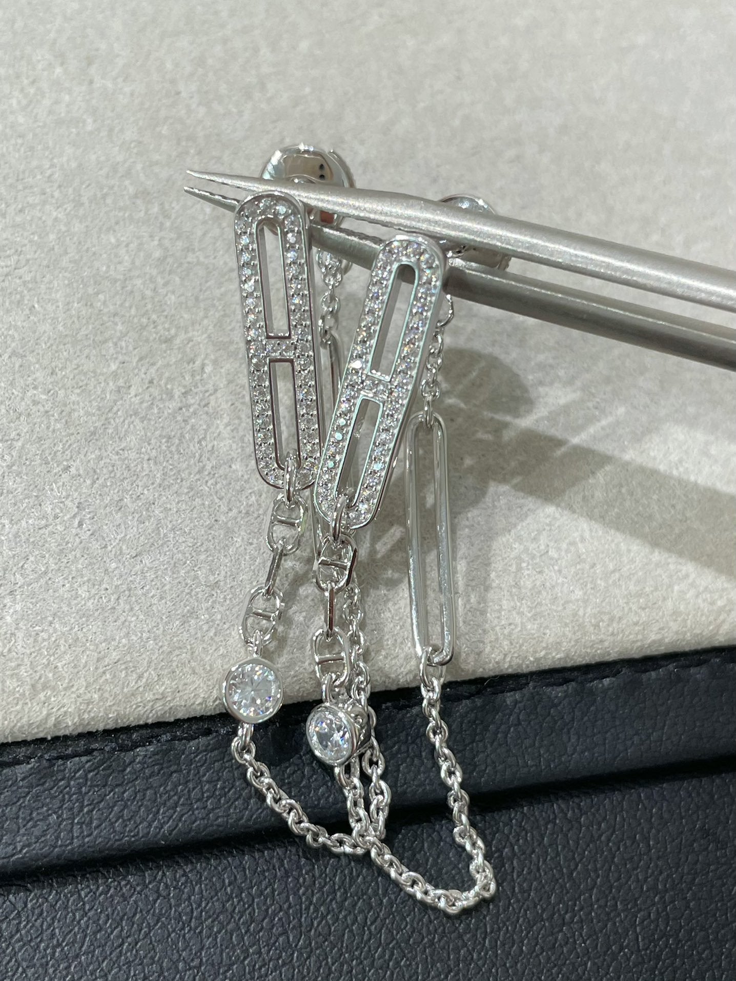 [moco jewelrys]CHAINE CHAOS DIAMOND DROP-OHRRINGE