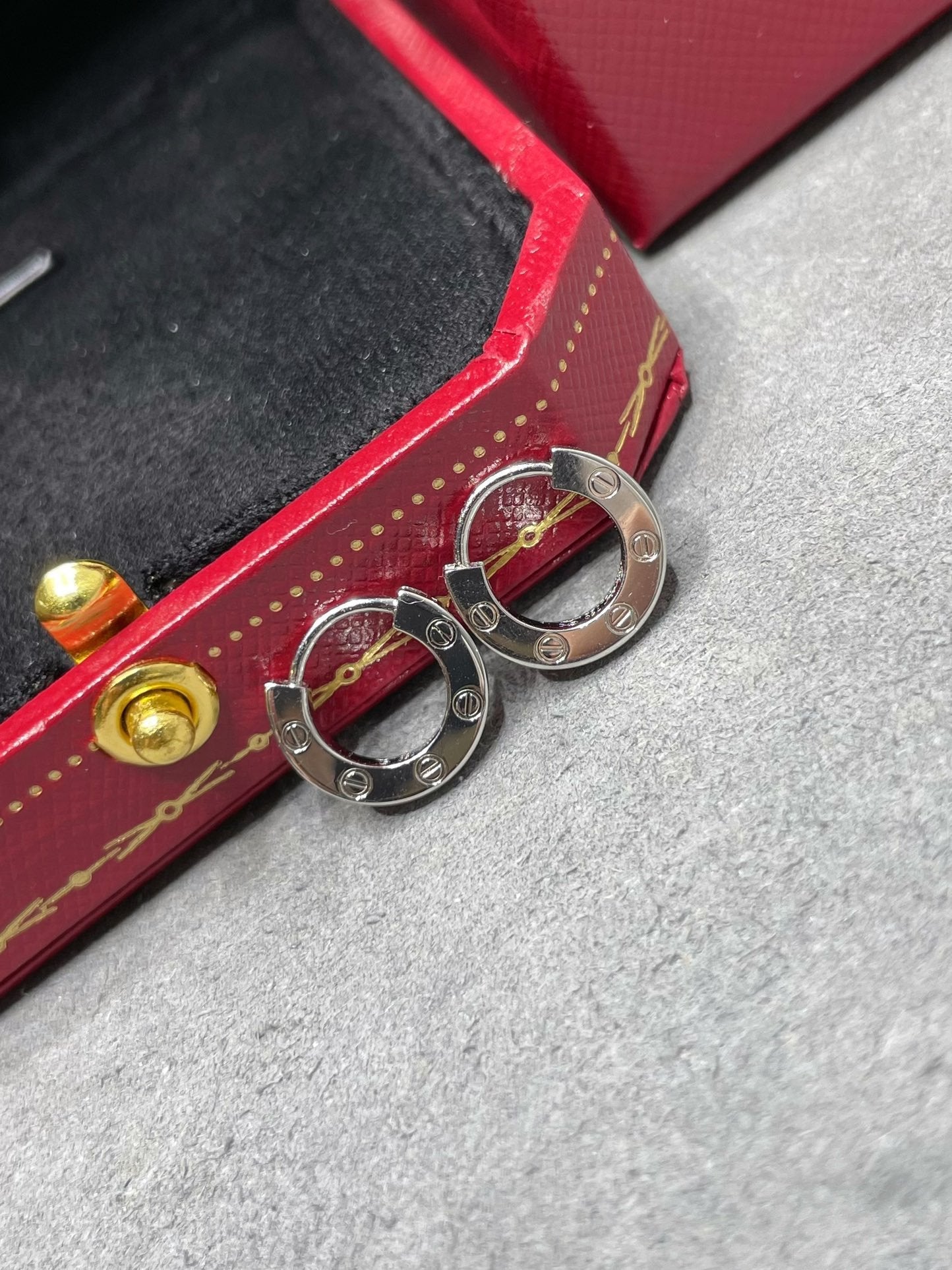 [moco jewelrys]LOVE MINI OHRRINGE