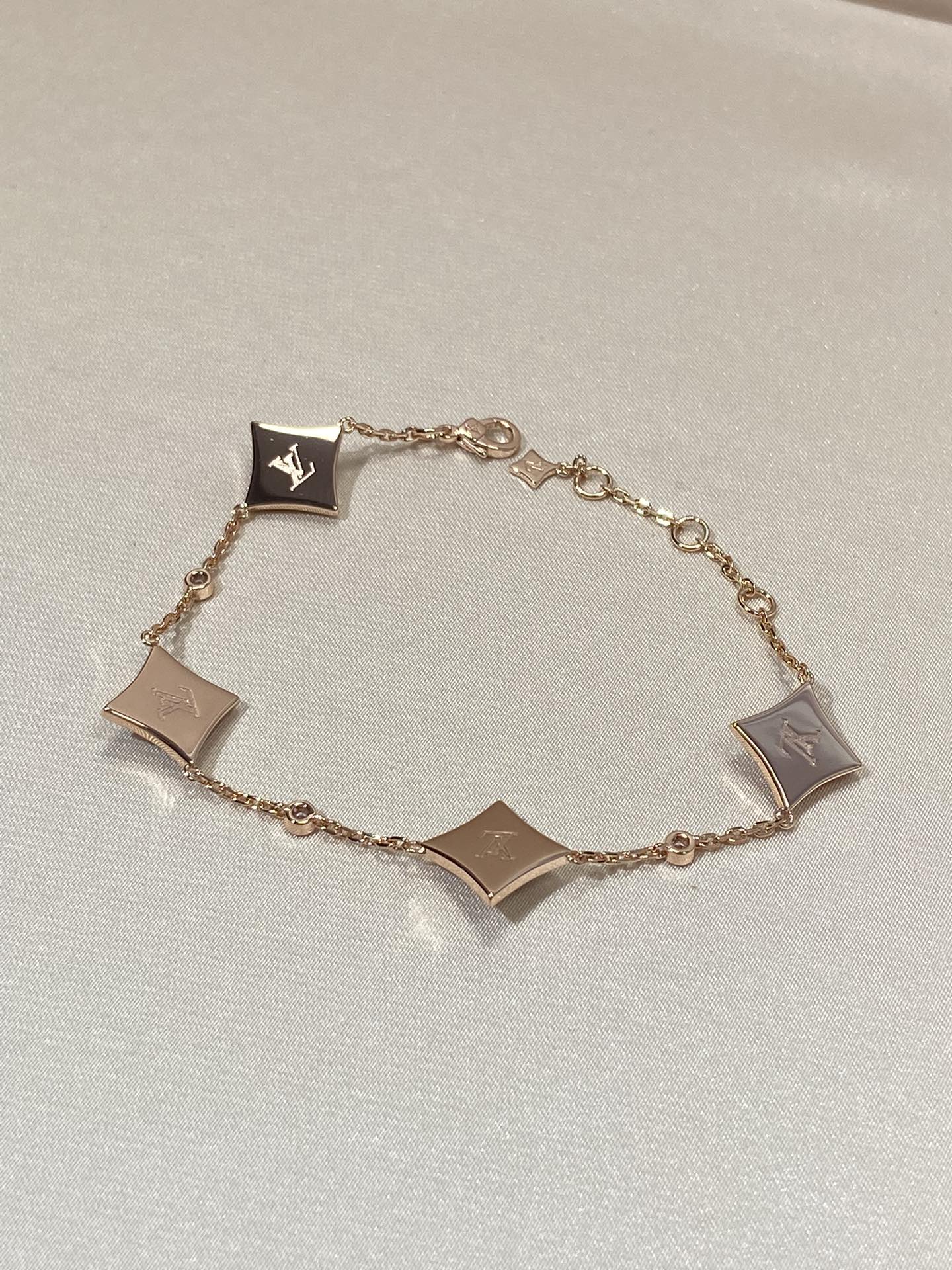 [moco jewelrys]STAR 4 MOTIV PERLMUTT DIAMANT ROSÉGOLD ARMREIF