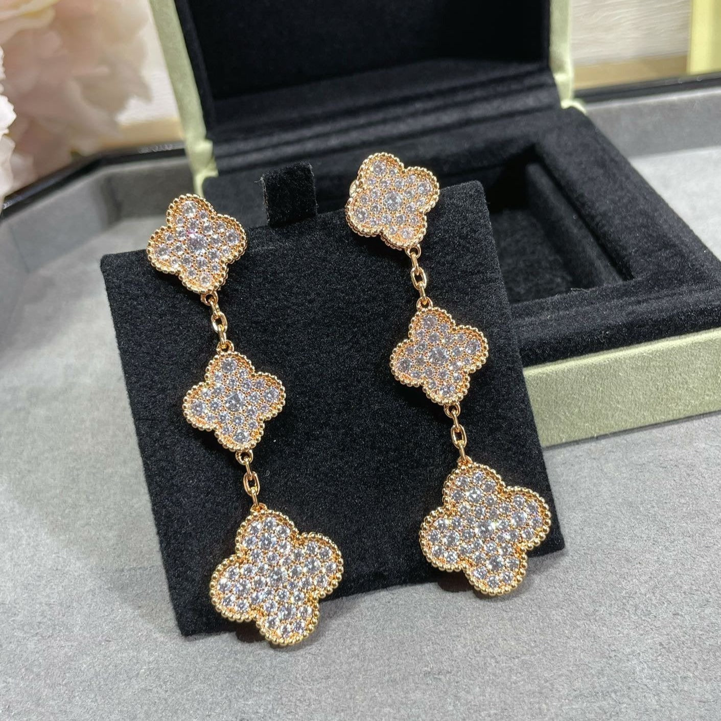 [moco jewelrys]KLEE 3 MOTIVE DIAMANT PAVÉ ROSÉGOLD OHRRINGE