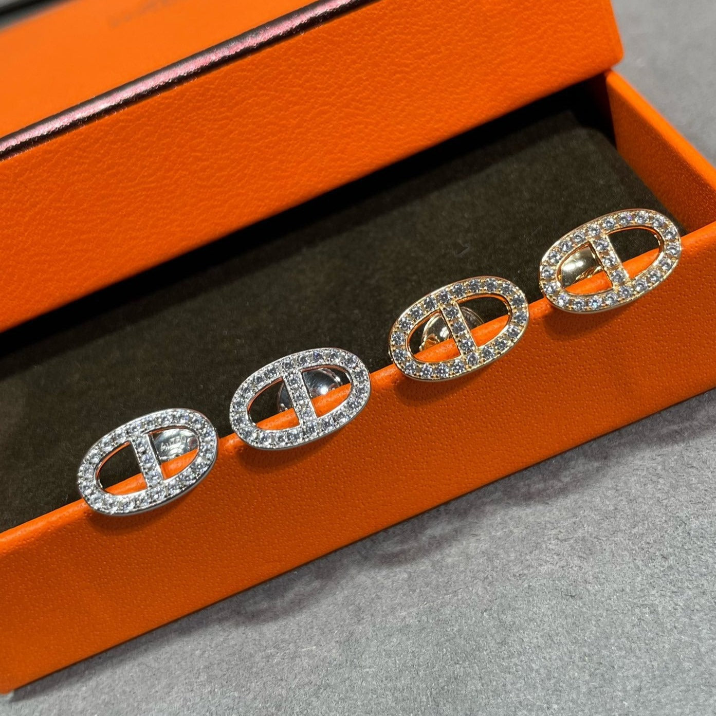 [moco jewelrys]HM VOLLDIAMANT SCHWEINENASEN OHRSTECKER