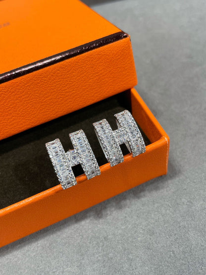 [moco jewelrys]H-Ohrstecker mit Diamanten in Silber