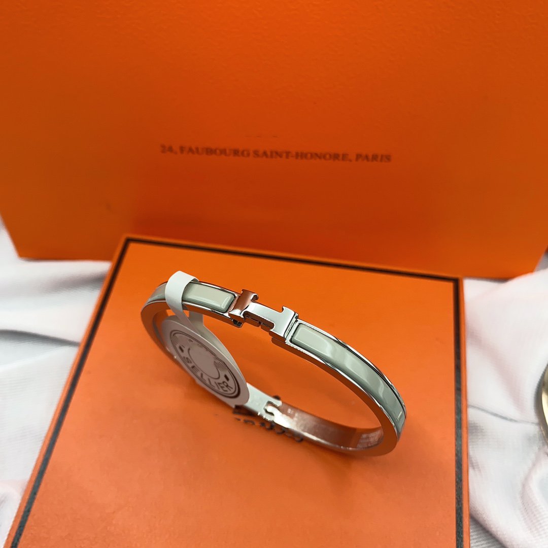 [moco jewelrys]KLASSISCHES HM CLIC GRÜNES 8MM EMAIL-ARMBAND