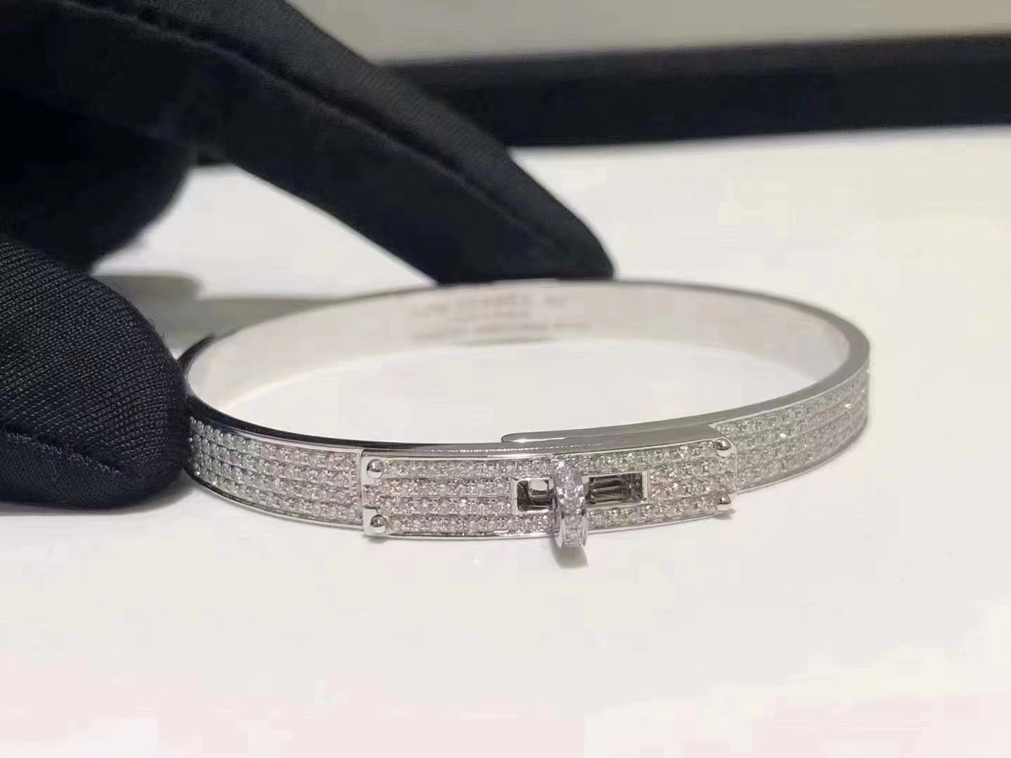 [moco jewelrys]HM KELLY ARMBAND AUS SILBER UND VOLLSTÄNDIGER PAVE-DIAMANTENBESETZUNG