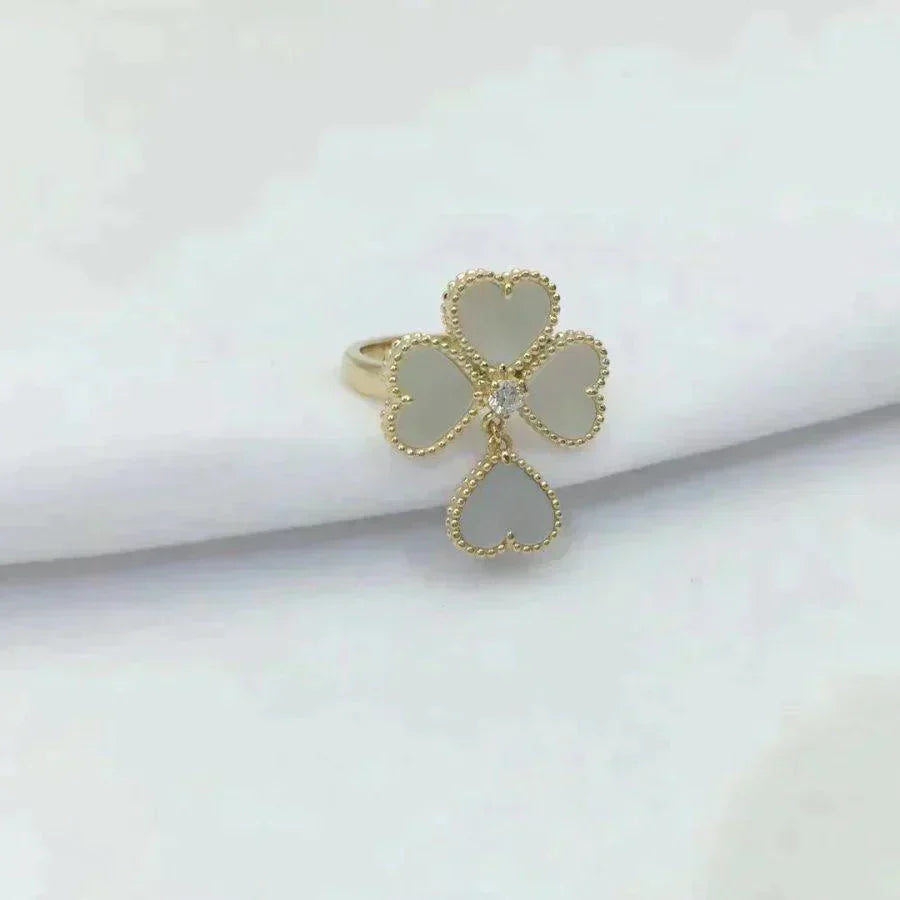 [moco jewelrys]RING SÜSSES KLEEB LILA PERLMUTT
