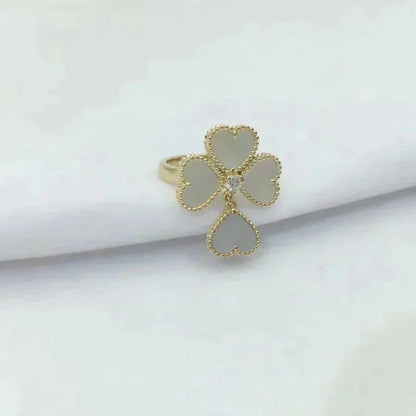[moco jewelrys]RING SÜSSES KLEEB LILA PERLMUTT