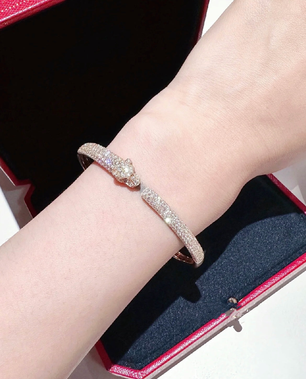 [moco jewelrys]PANTHER VOLLDIAMANT ARMBAND OFFEN